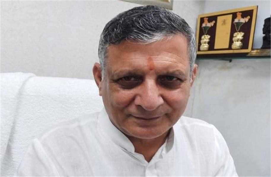 हरियाणा के मंत्री कंवरपाल गुर्जर ने कांग्रेस को दी चुनौती, कहा 10 काम बता दें हरियाणा के मंत्री कंवरपाल गुर्जर ने कांग्रेस को दी चुनौती, कहा 10 काम बता दें